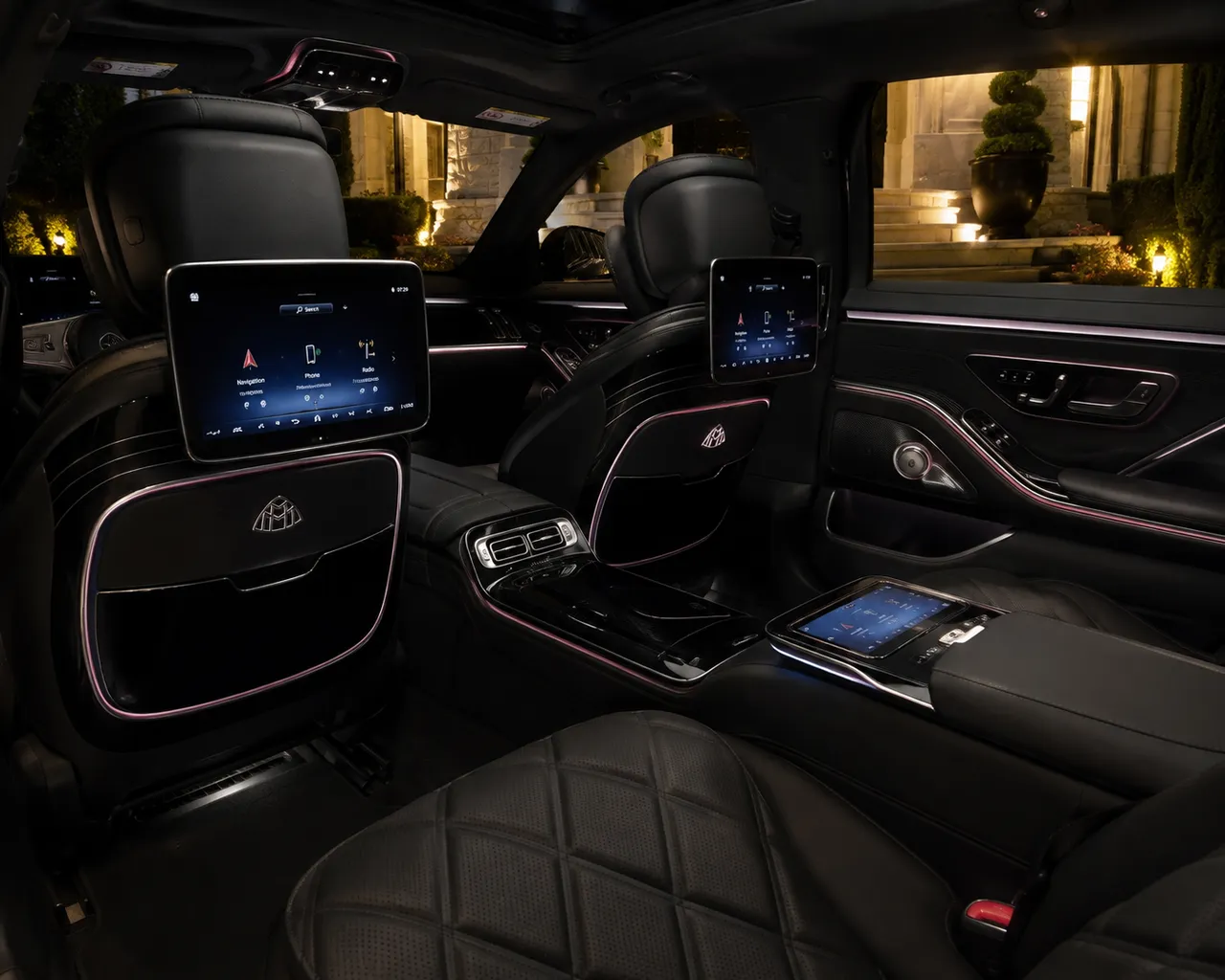 Mercedes Maybach S580 — Black sedan rental Mercedes Maybach S580 — Black sedan rental