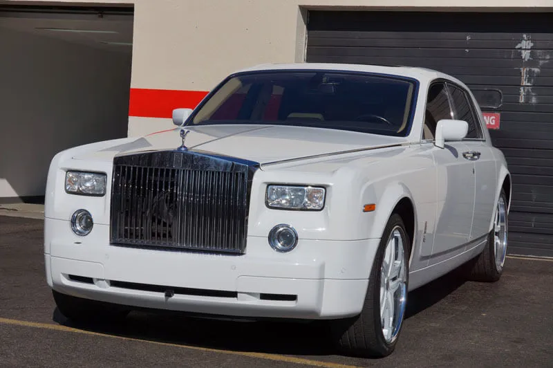 Rolls-Royce Phantom sedan rental Rolls-Royce Phantom sedan rental